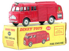 DINKY TOYS GB (1)