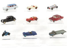 DINKY TOYS (9)