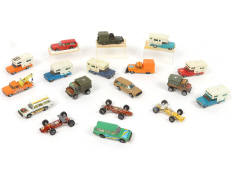 MAJORETTE (FRANCE) (18)