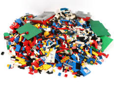 LEGO (DANEMARK) (150)