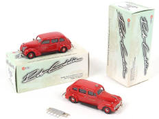 ROBEDDIE MODELS (GB) (2)