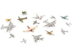 DINKY TOYS (16)