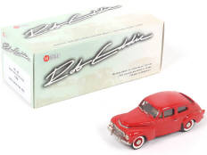 ROBEDDIE MODELS (GB) (1)