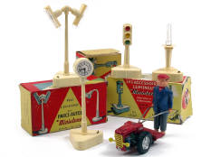 MINIALUXE & COMANDO (5)