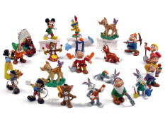 FIGURINES DIVERSES (22)