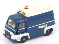 C.I.J. (FRANCE) (1)