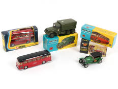 CORGI TOYS (GB) (4)