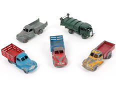 DINKY TOYS (FRANCE) (5)