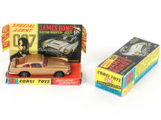 CORGI TOYS (GB) (1)