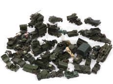 DINKY TOYS (FRANCE) (42)