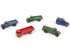DINKY TOYS (GB) (5)