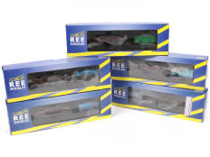 REE MODELES (FRANCE) (5)