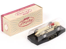 TROPHY MODELS (GB) (1)