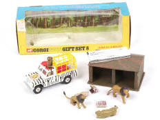 CORGI TOYS (GB) (1)